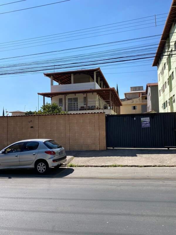 Casa, Jardim Riacho das Pedras, 4 Quartos, 10 Vagas, 2 Suítes