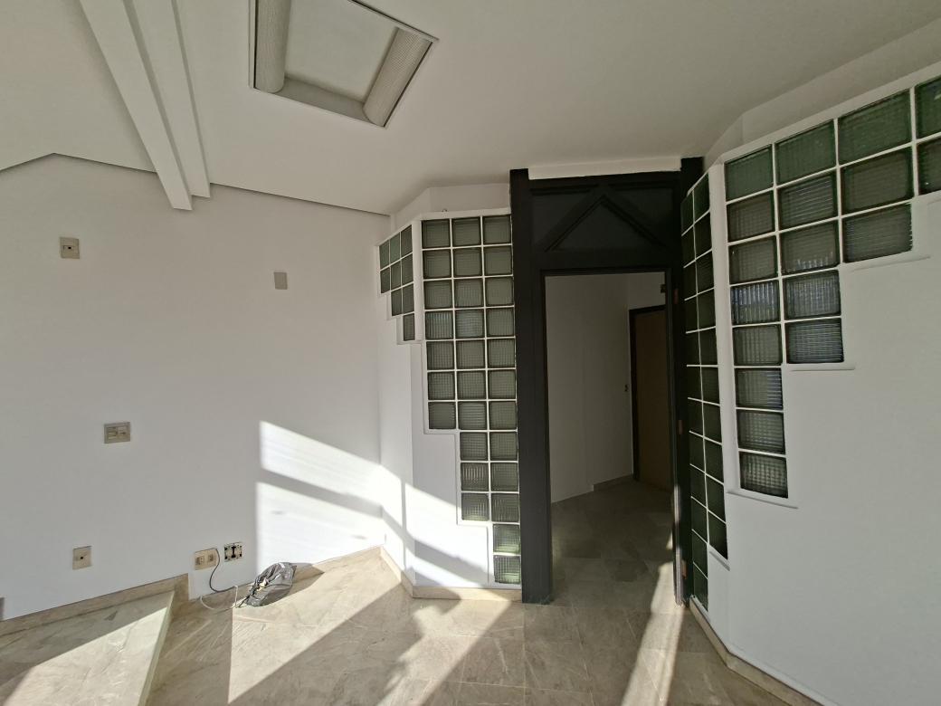 Sala, Santa Efigênia, 0 Quarto, 0 Vaga
