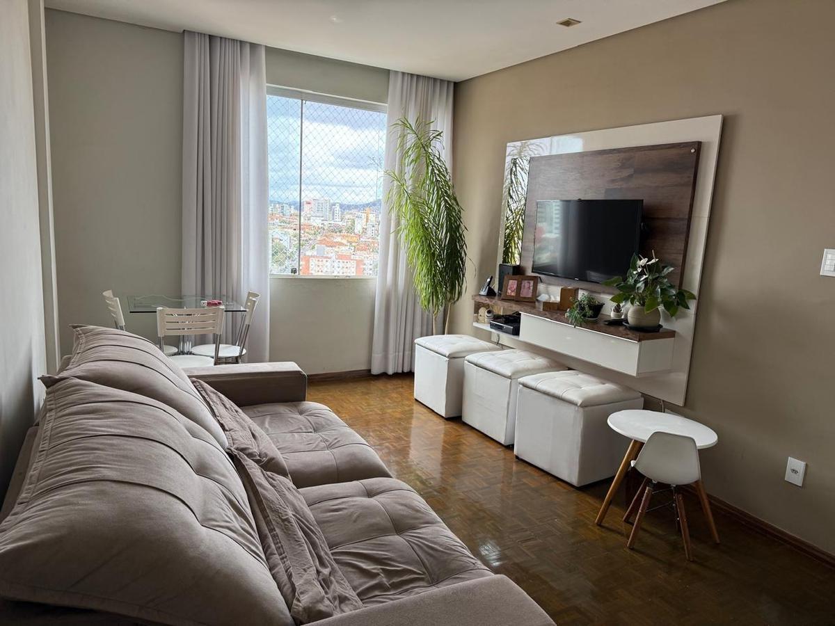 Apartamento, Floresta, 3 Quartos, 1 Vaga, 1 Suíte