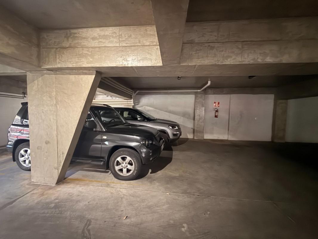 Apartamento, Sagrada Família, 3 Quartos, 2 Vagas, 1 Suíte