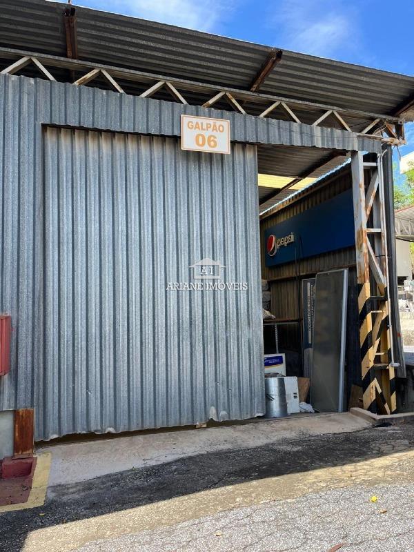 Galpão, Cincão, 0 Quarto, 0 Vaga