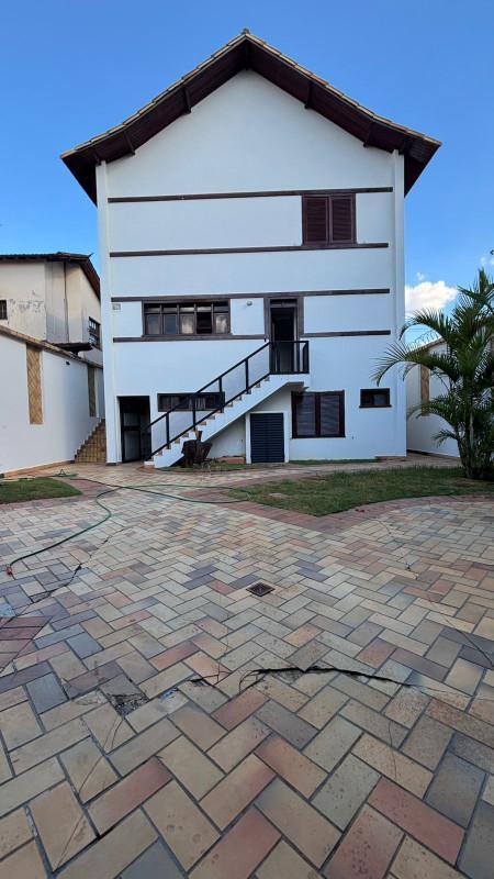 Casa Comercial, Santa Teresa, 8 Quartos, 6 Vagas, 2 Suítes