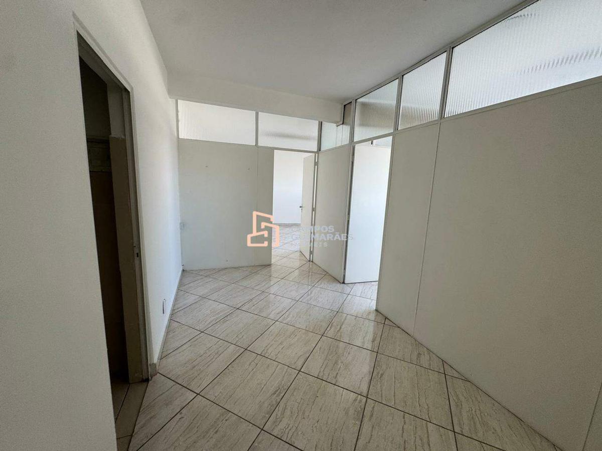 Sala, Glória