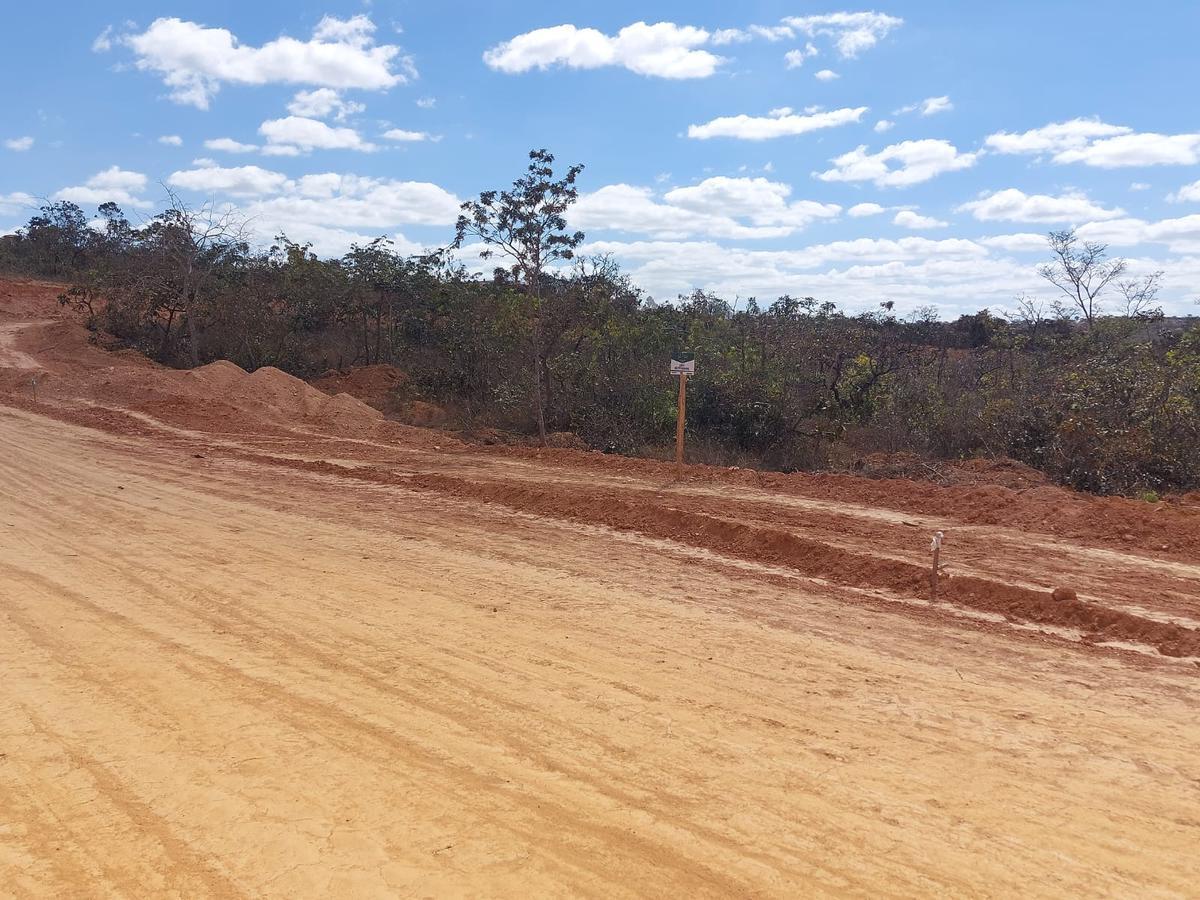 Lote, São Jose de Almeida, 0 Quarto, 0 Vaga
