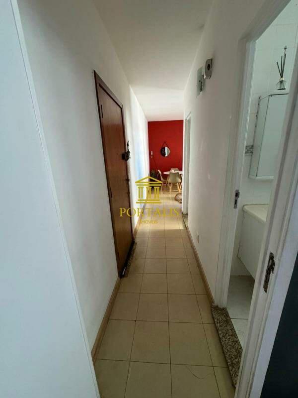 Apartamento, Floresta, 1 Quarto, 0 Vaga