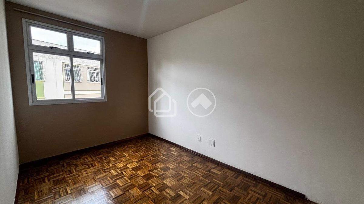 Apartamento, Estoril, 3 Quartos, 1 Vaga