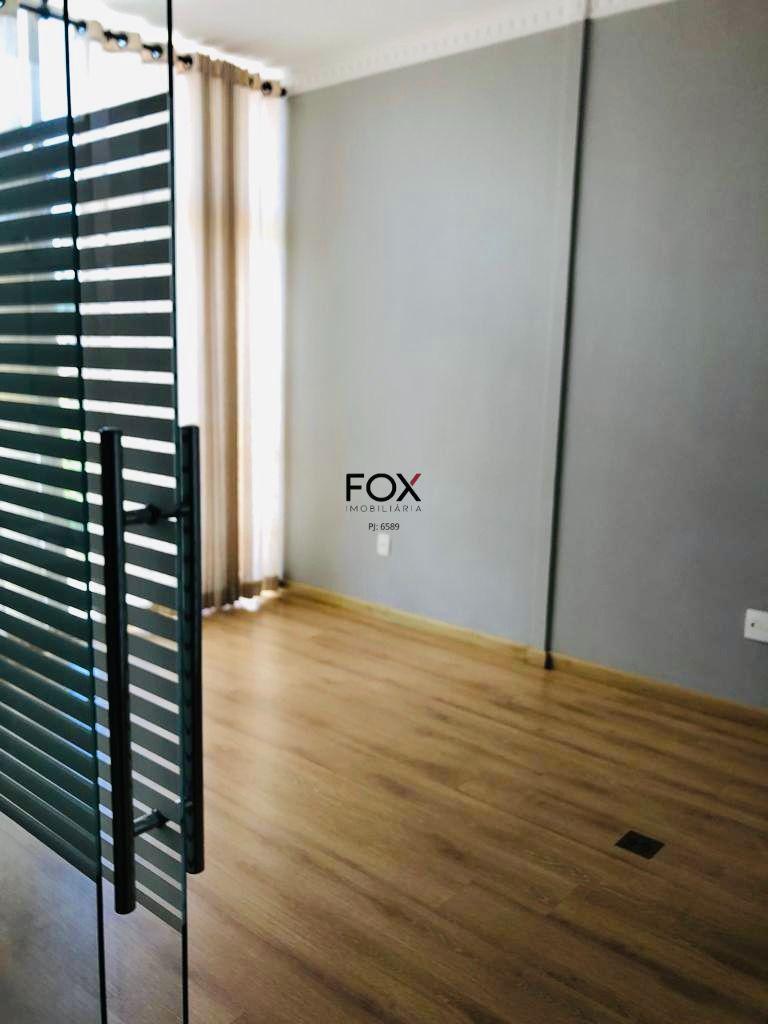 Sala, Santa Lúcia, 0 Quarto, 4 Vagas