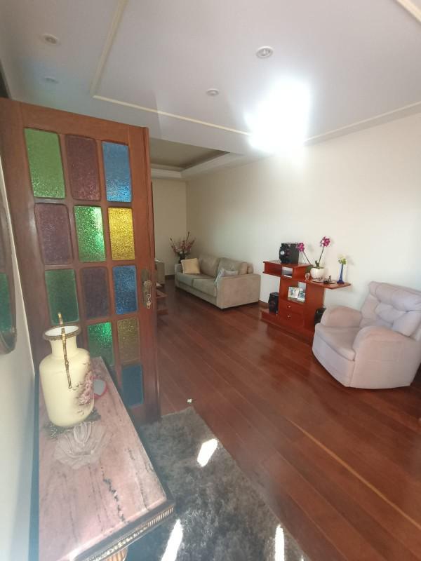 Casa, Luxemburgo, 4 Quartos, 4 Vagas, 1 Suíte