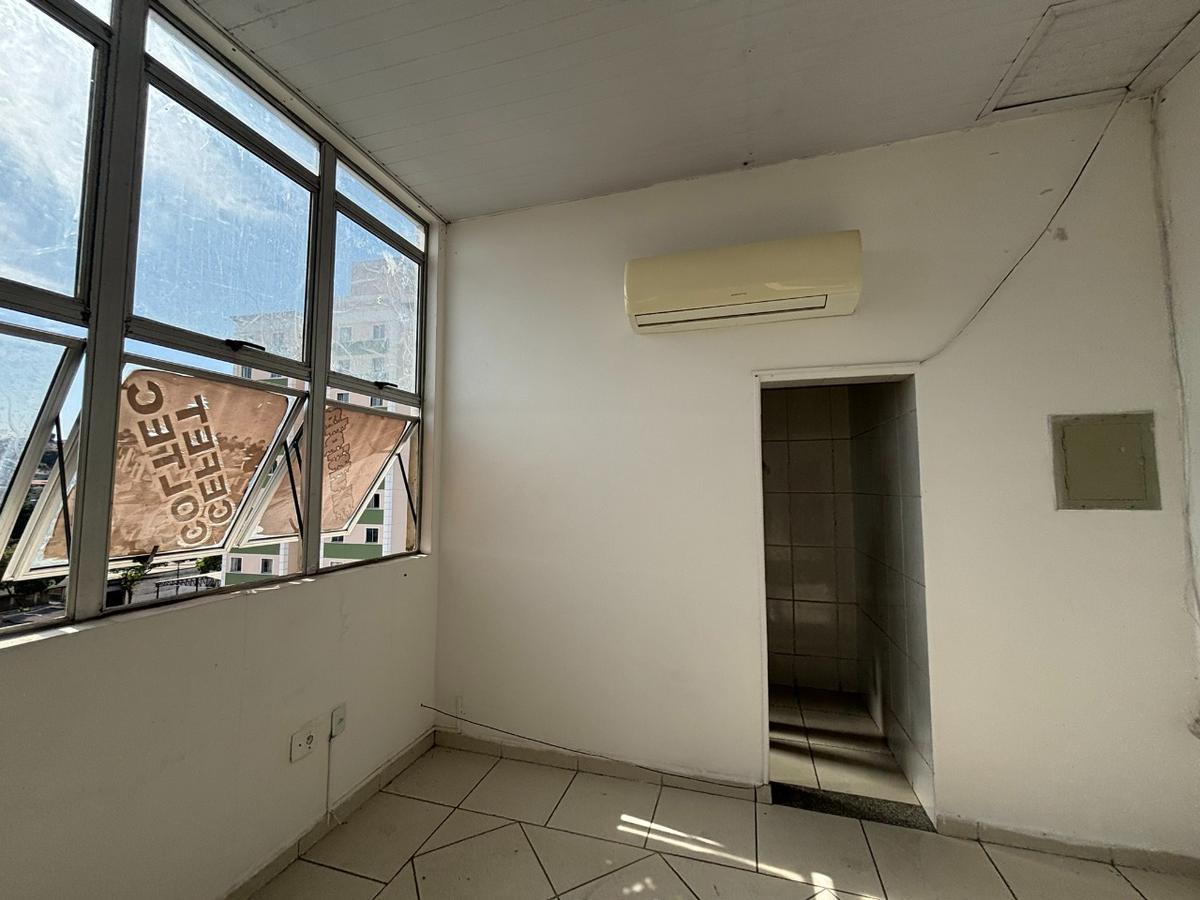 Sala, Venda Nova, 0 Quarto, 0 Vaga