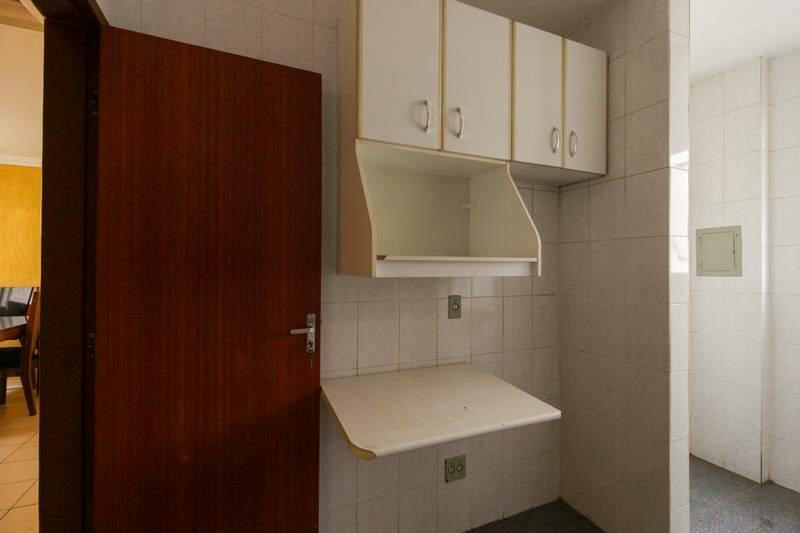 Apartamento, Sagrada Família, 4 Quartos, 1 Vaga, 1 Suíte