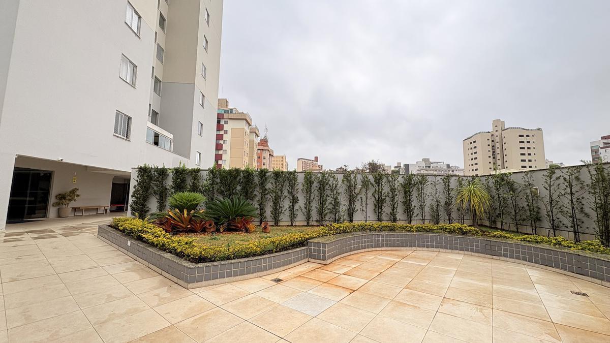 Apartamento, Sagrada Família, 3 Quartos, 2 Vagas, 1 Suíte
