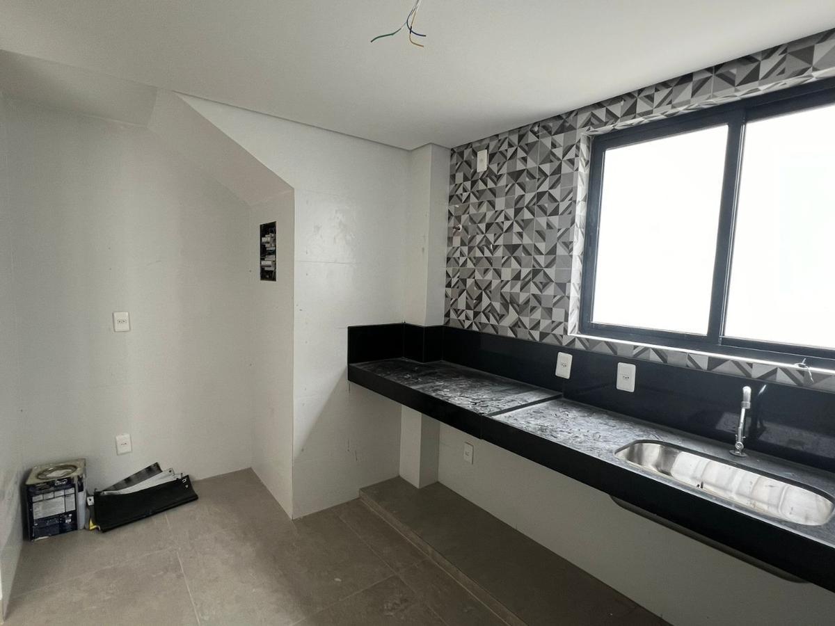 Casa, Planalto, 3 Quartos, 2 Vagas, 1 Suíte