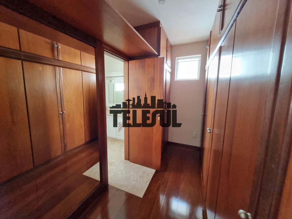Casa, Vila Pinto, 5 Quartos, 4 Vagas, 4 Suítes