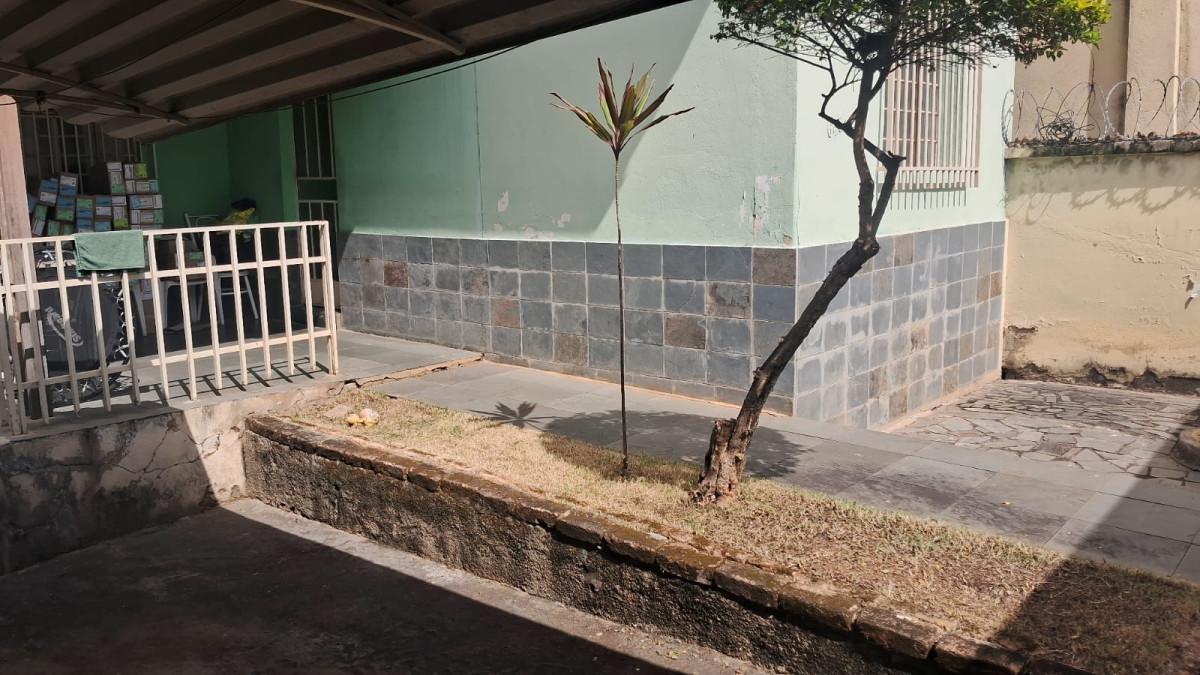 Casa, Padre Eustáquio, 5 Quartos, 1 Vaga
