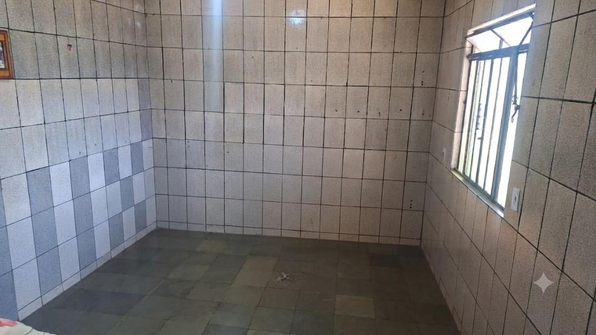 Casa, Nova Cintra, 2 Quartos, 0 Vaga