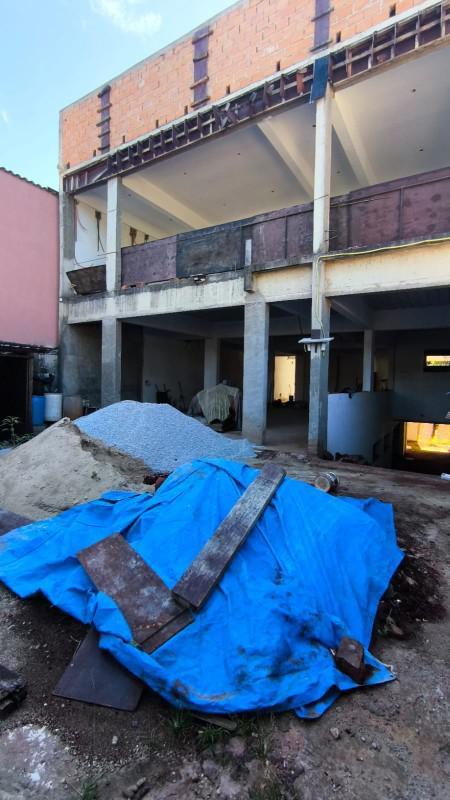 Prédio, Milionários, 0 Quarto, 40 Vagas