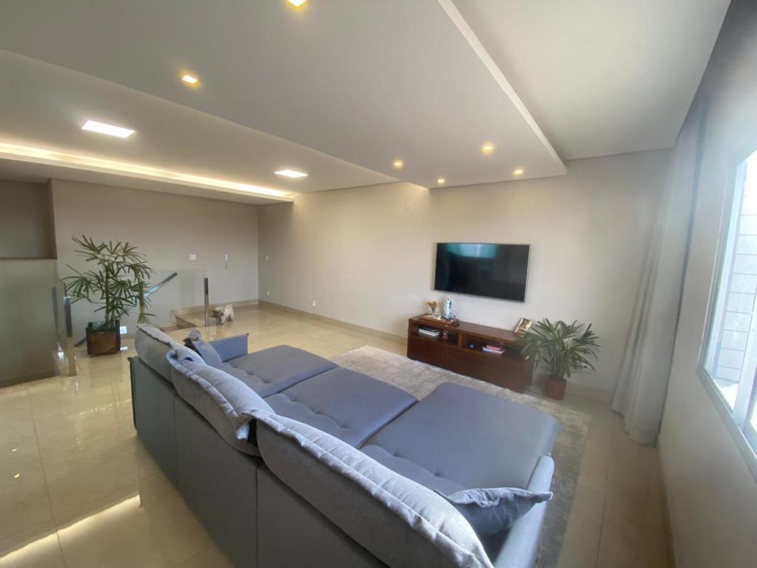 Cobertura, Jardim Industrial, 3 Quartos, 4 Vagas, 1 Suíte