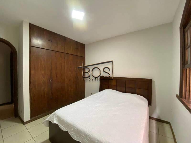 Casa, Sion, 4 Quartos, 6 Vagas, 1 Suíte