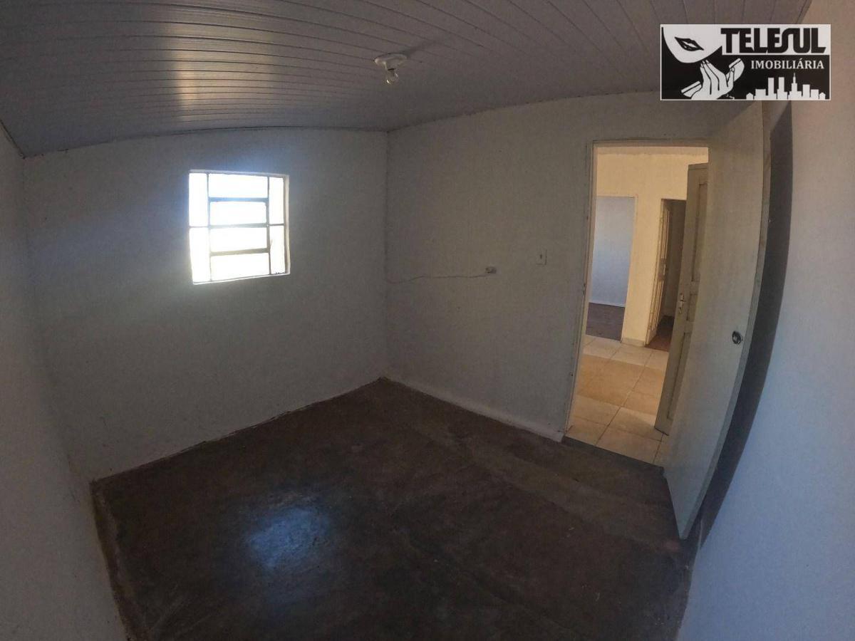 Casa, Centro, 3 Quartos, 0 Vaga