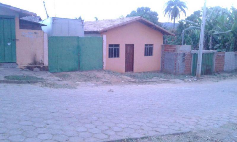 Casa, Centro, 3 Quartos, 2 Vagas