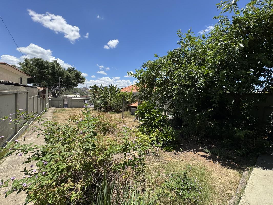 Casa, Brasiléia, 2 Quartos, 10 Vagas