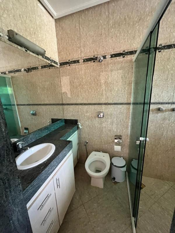Casa, Inconfidentes, 3 Quartos, 5 Vagas, 1 Suíte