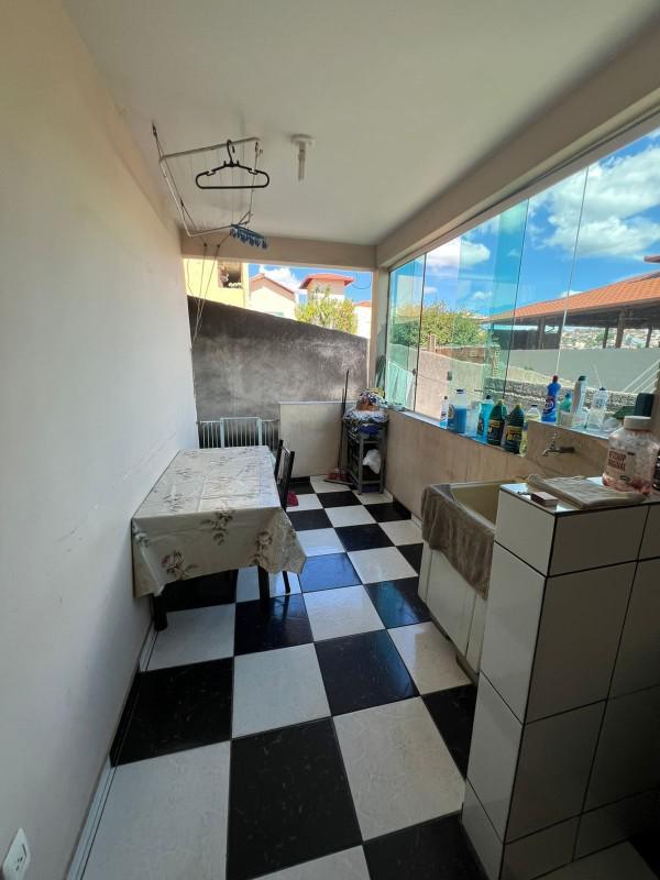 Casa, Tirol, 5 Quartos, 3 Vagas, 1 Suíte