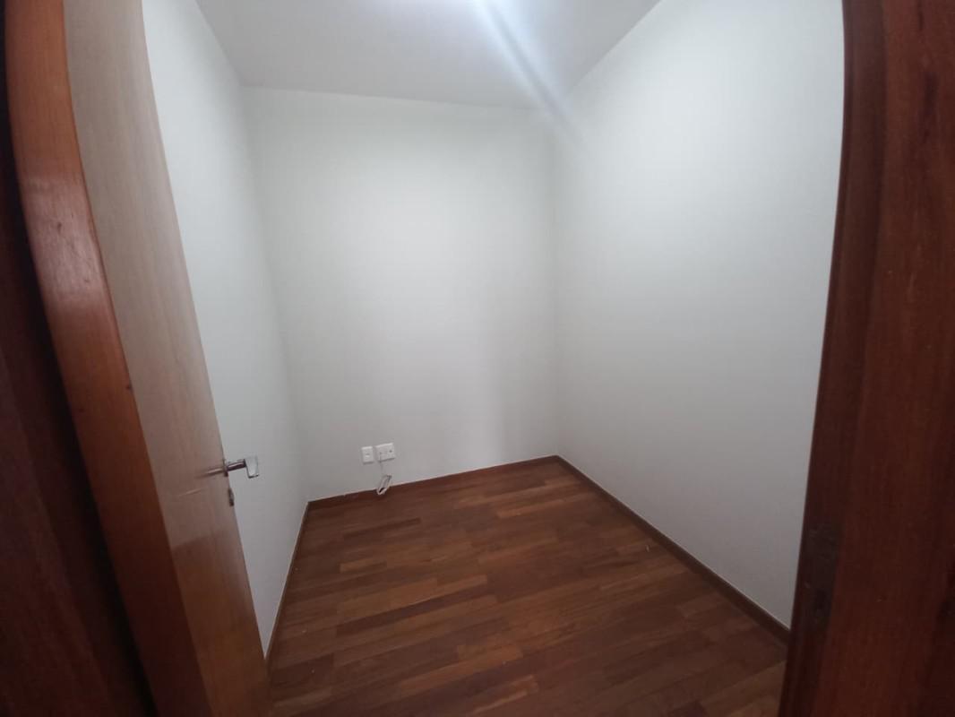 Apartamento, Santo Agostinho, 4 Quartos, 3 Vagas, 1 Suíte