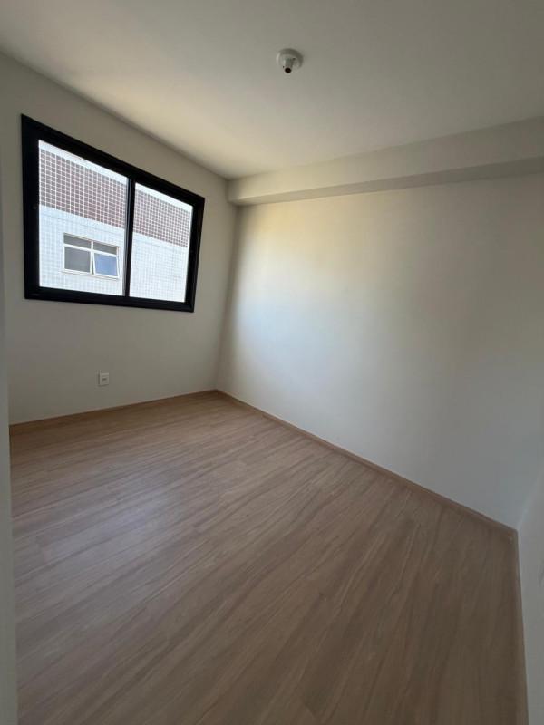 Cobertura, Tirol (barreiro), 3 Quartos, 2 Vagas, 1 Suíte