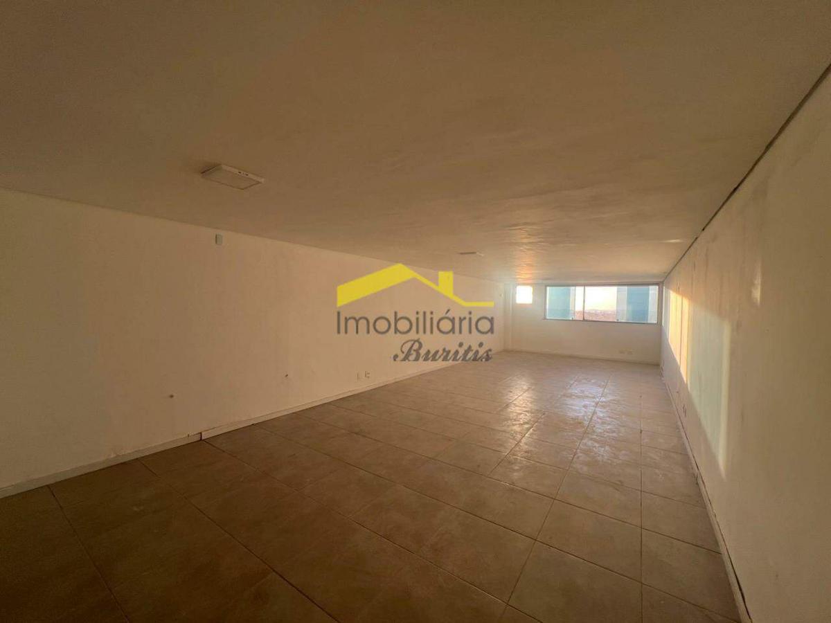 Sala, Estoril, 2 Vagas