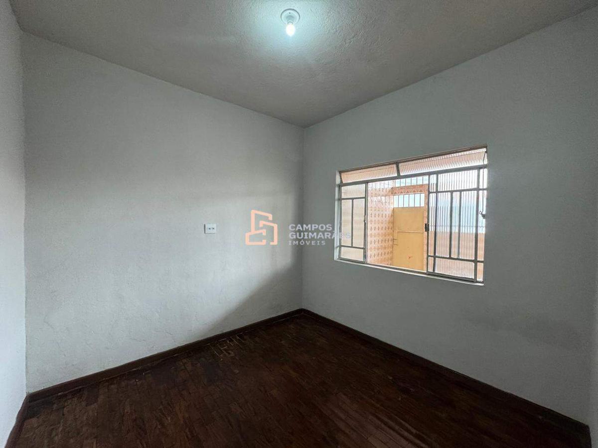 Casa, Jardim Industrial, 4 Quartos, 1 Suíte