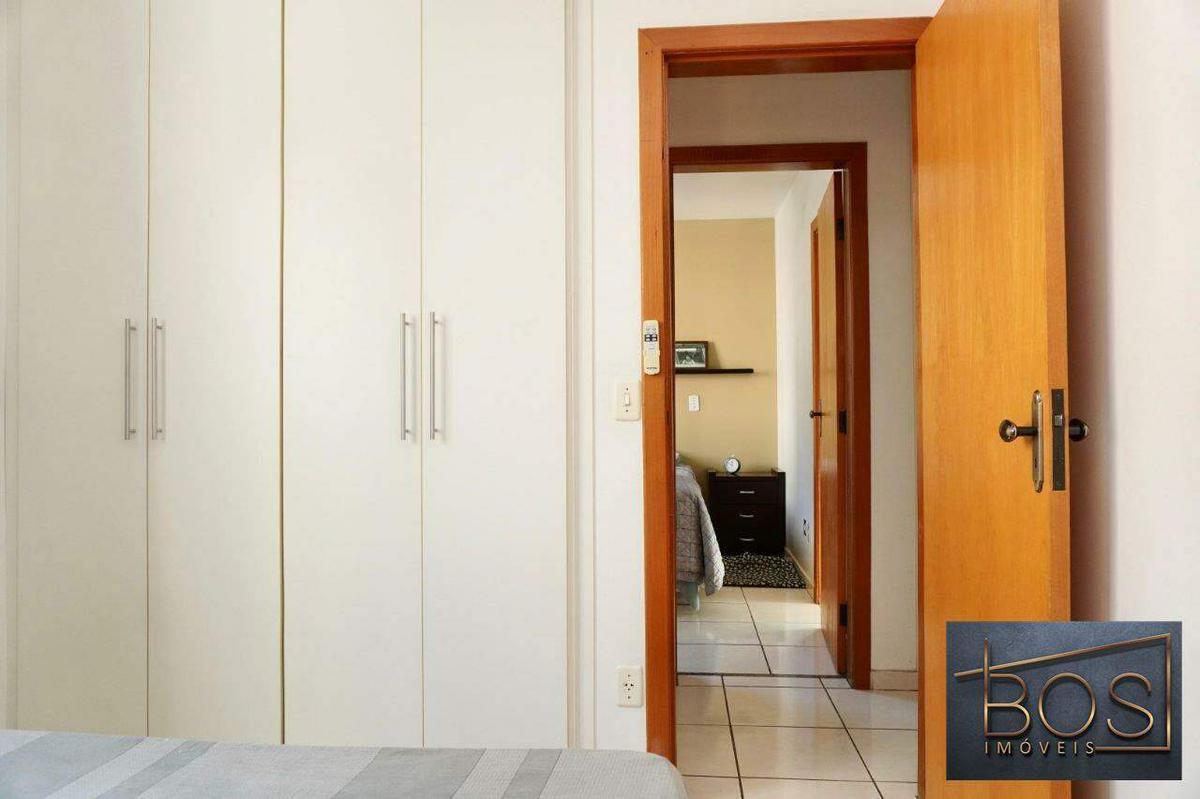 Apartamento, Sagrada Família, 3 Quartos, 1 Vaga, 1 Suíte