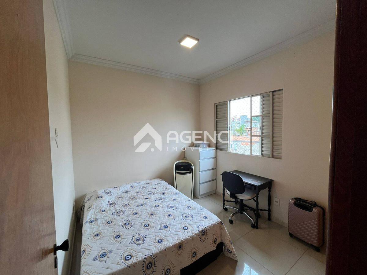 Apartamento, Padre Eustáquio, 3 Quartos, 0 Vaga, 1 Suíte