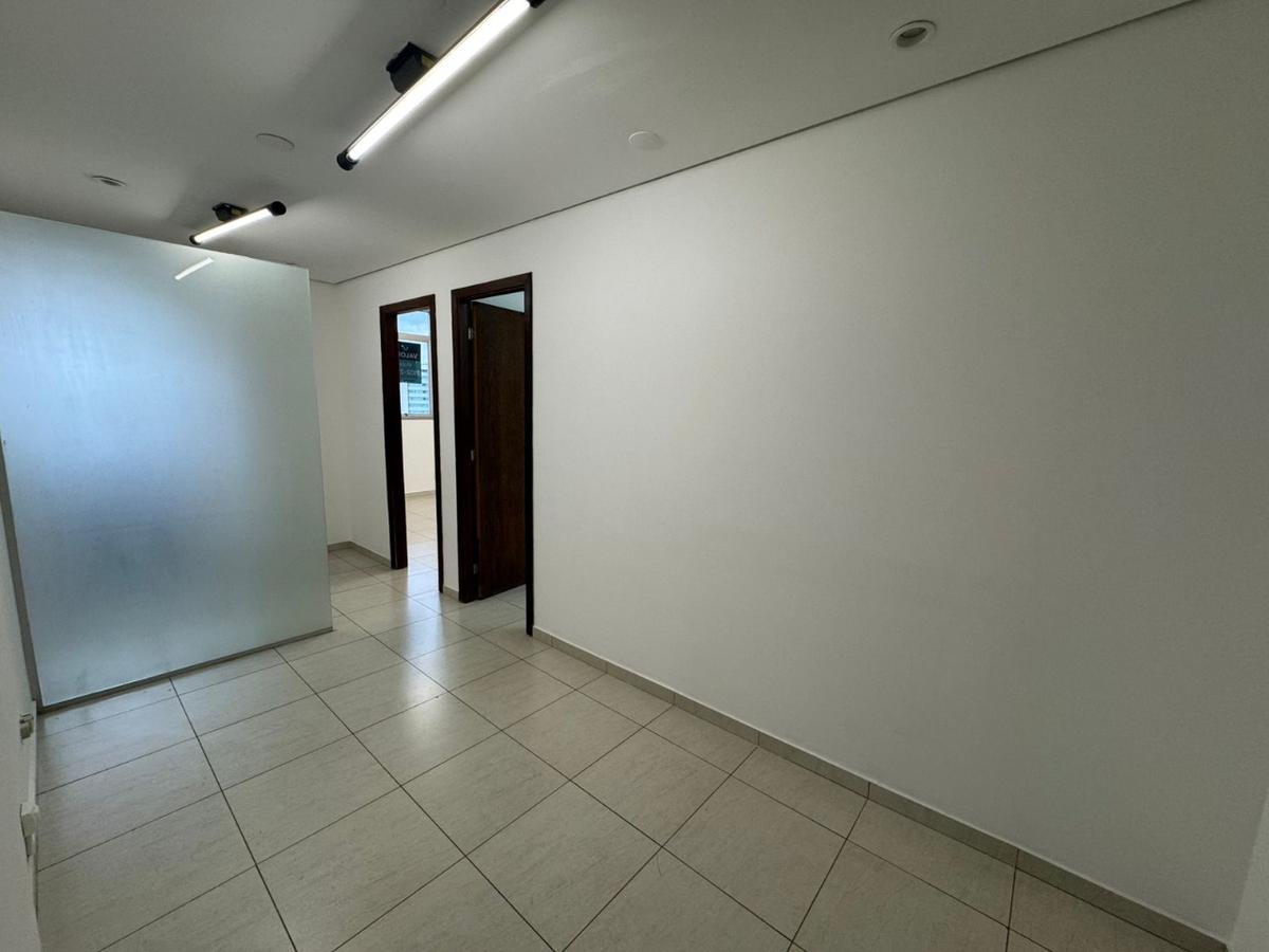 Sala, Serra, 0 Quarto, 1 Vaga