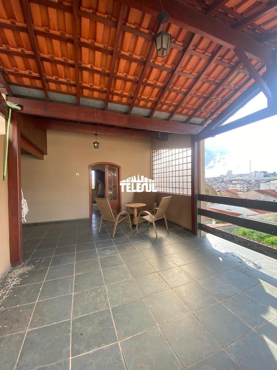 Casa, Campos Elíseos, 3 Quartos, 3 Vagas, 1 Suíte