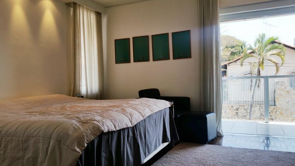 Casa, Itapoã, 4 Quartos, 4 Vagas, 2 Suítes