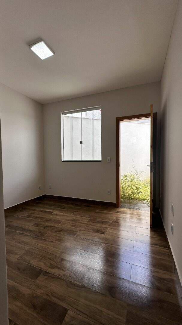 Casa, Novo Centro, 3 Quartos, 2 Vagas, 1 Suíte