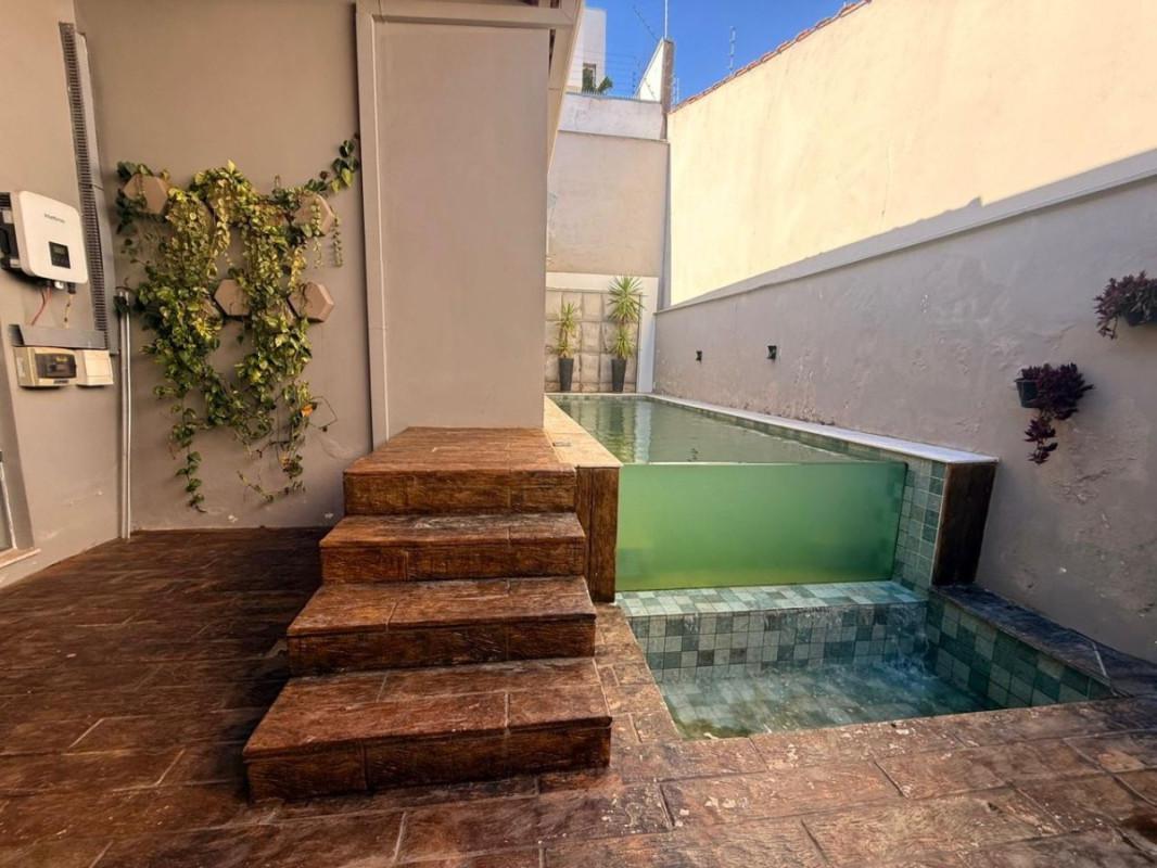 Casa, Campos Elíseos, 3 Quartos, 4 Vagas, 1 Suíte