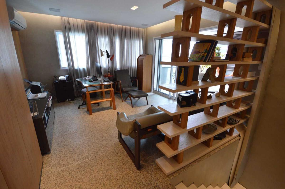 Cobertura, Lourdes, 2 Quartos, 3 Vagas, 1 Suíte