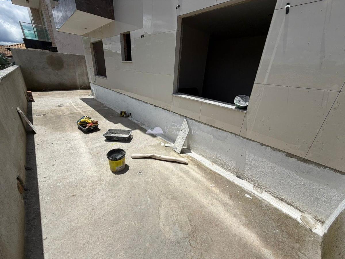 Apartamento, Santa Mônica, 2 Quartos, 1 Vaga