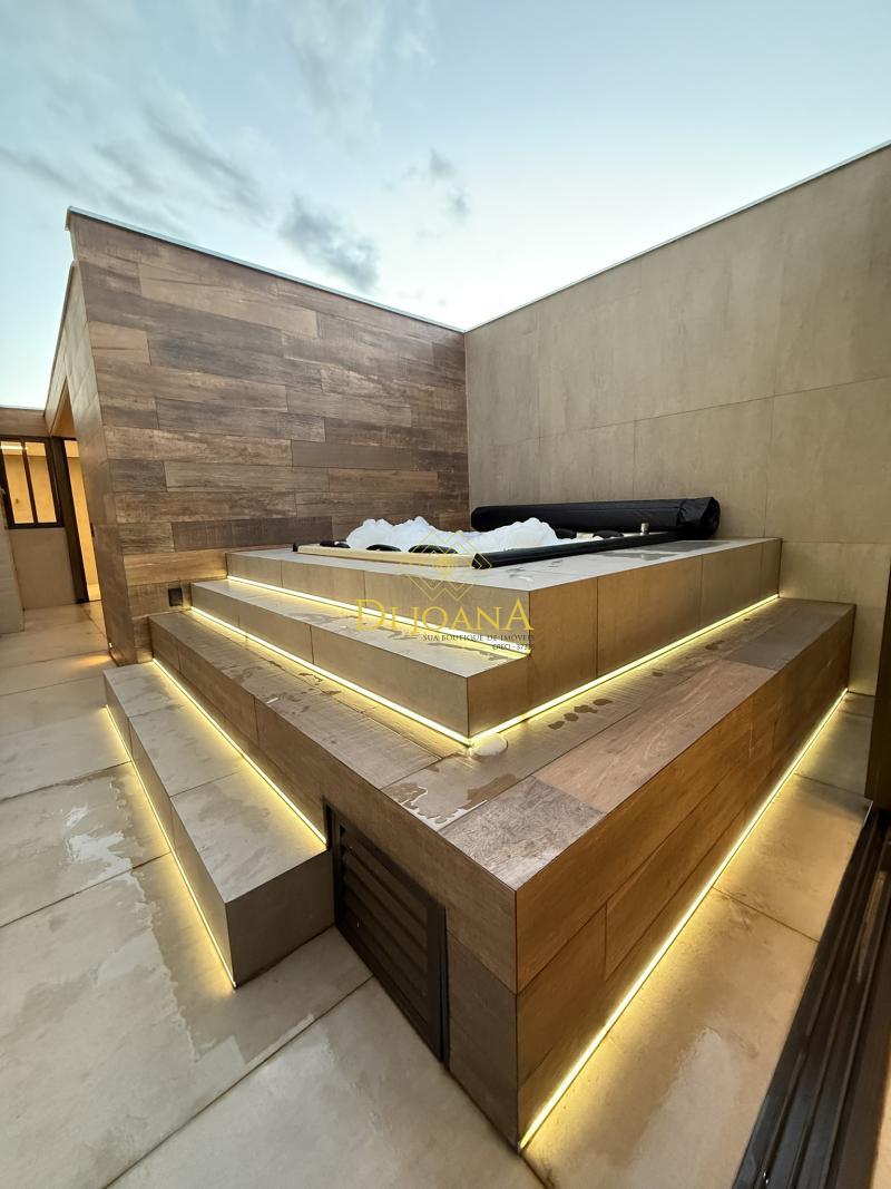 Apartamento, Centro, 4 Quartos, 3 Vagas, 4 Suítes