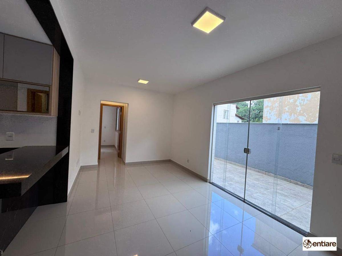 Apartamento, Vila Paris, 2 Quartos, 2 Vagas, 1 Suíte