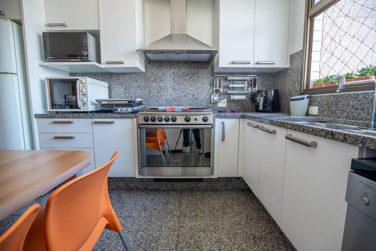 Apartamento, Sion, 4 Quartos, 3 Vagas, 2 Suítes