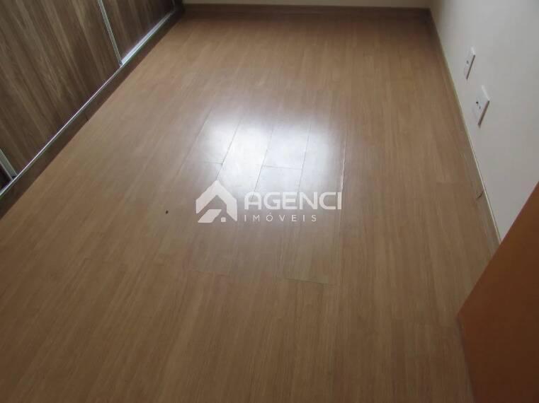 Apartamento, Cabral, 3 Quartos, 0 Vaga, 1 Suíte