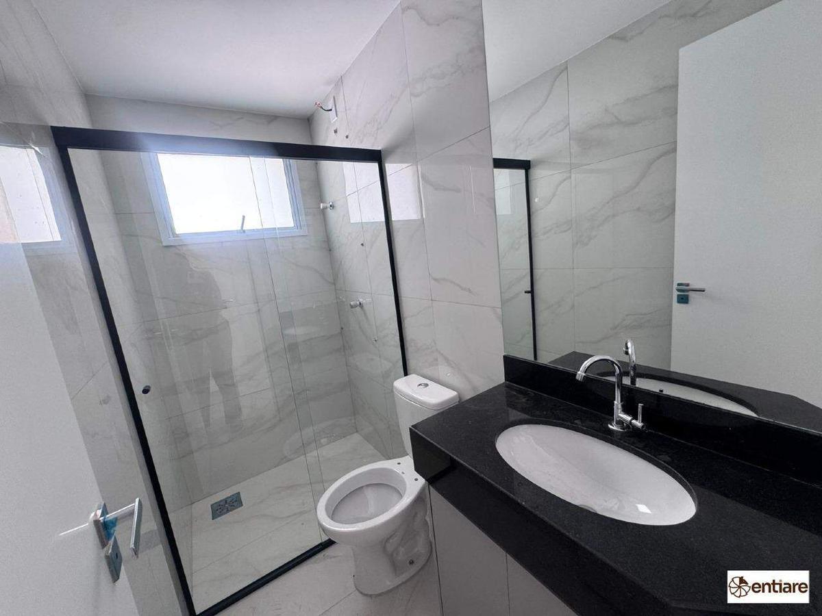 Apartamento, Centro, 2 Quartos, 2 Vagas, 1 Suíte