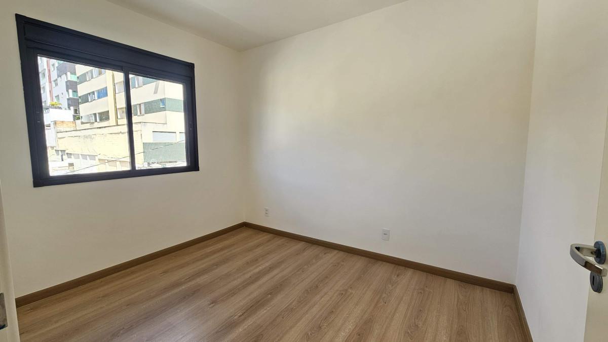 Casa, Buritis, 2 Quartos, 2 Vagas, 2 Suítes