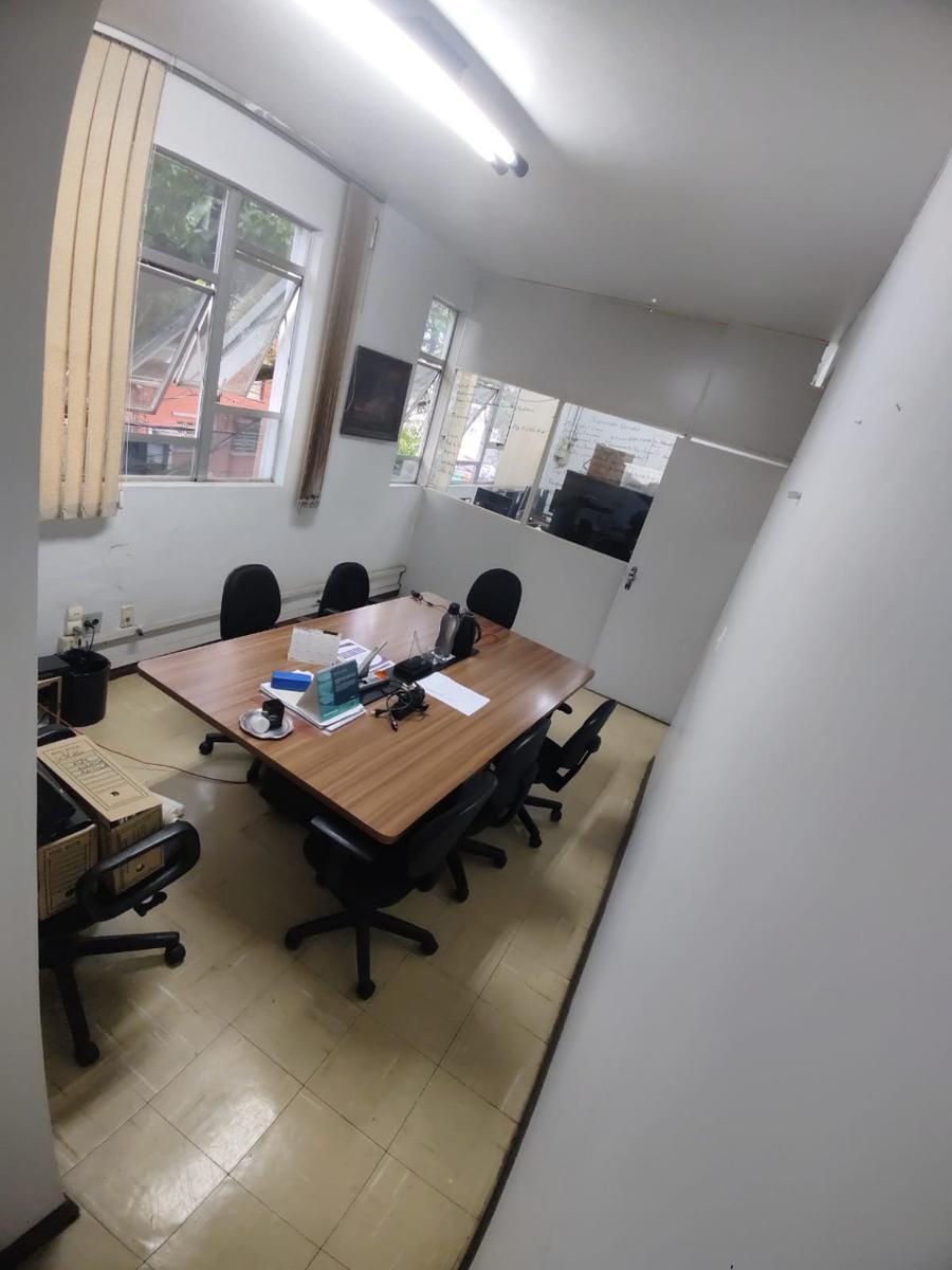 Prédio, Barro Preto, 0 Quarto, 2 Vagas