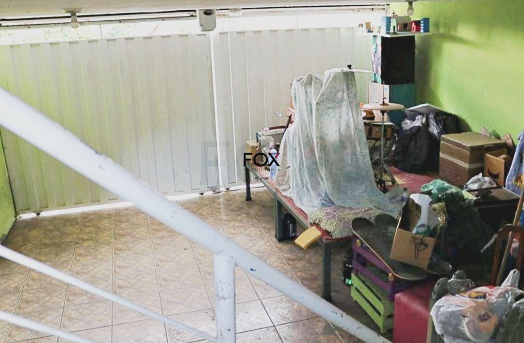 Casa, Santa Branca, 4 Quartos, 2 Vagas, 1 Suíte