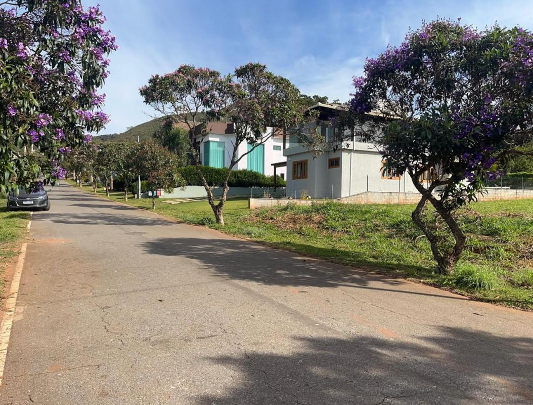 Lote, Centro, 0 Quarto, 0 Vaga