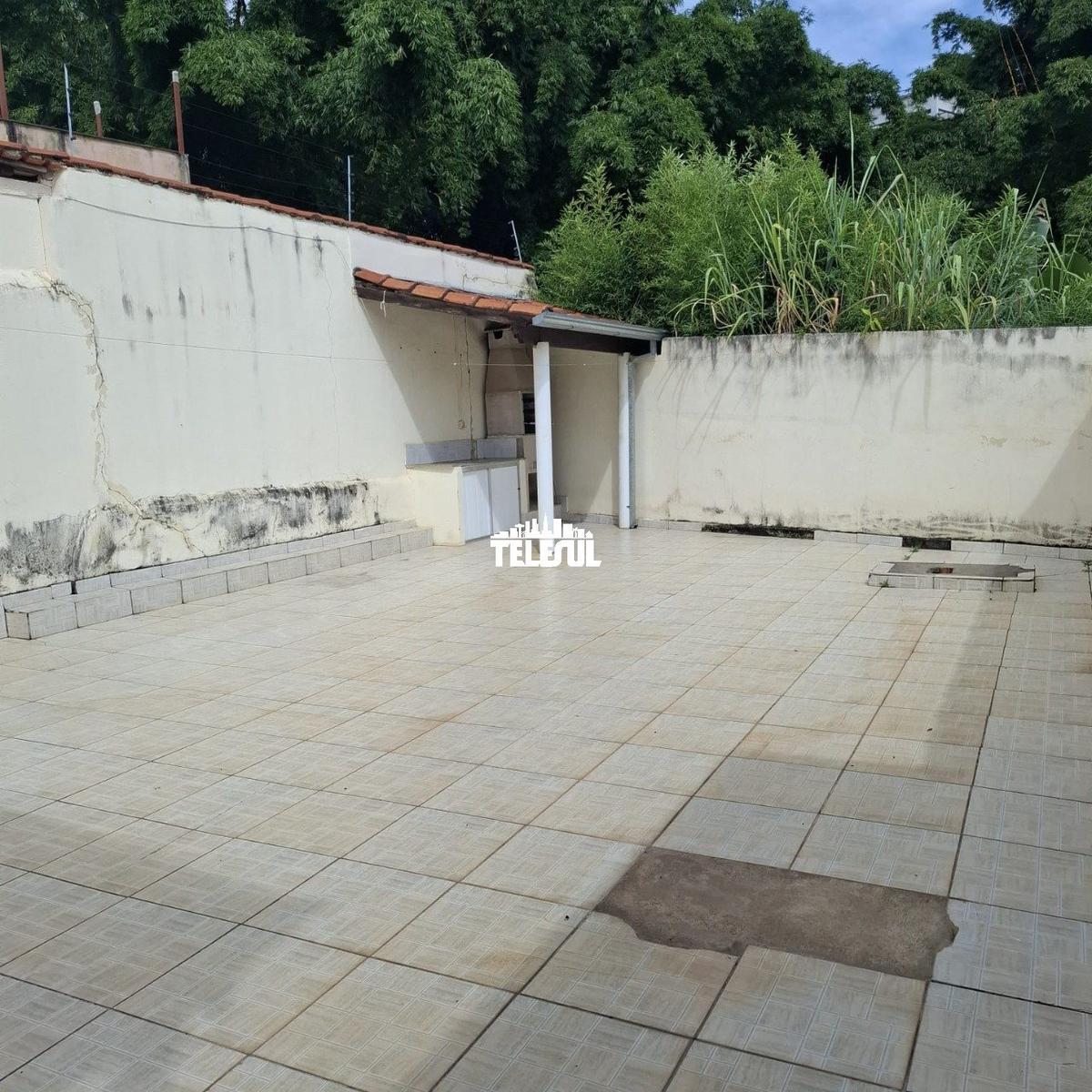 Casa, Centro, 3 Quartos, 1 Vaga, 1 Suíte